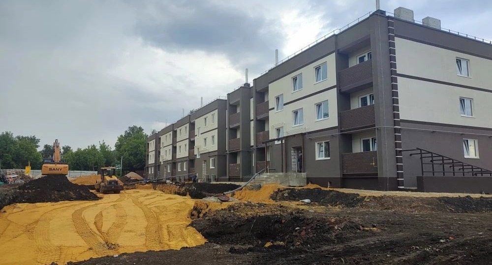 В Новомосковске строят дома для детей-сирот и переселенцев