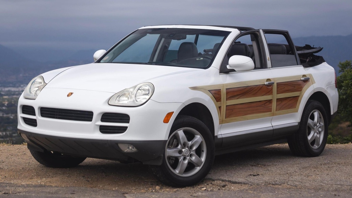 Porsche Cayenne Cabrio 2005