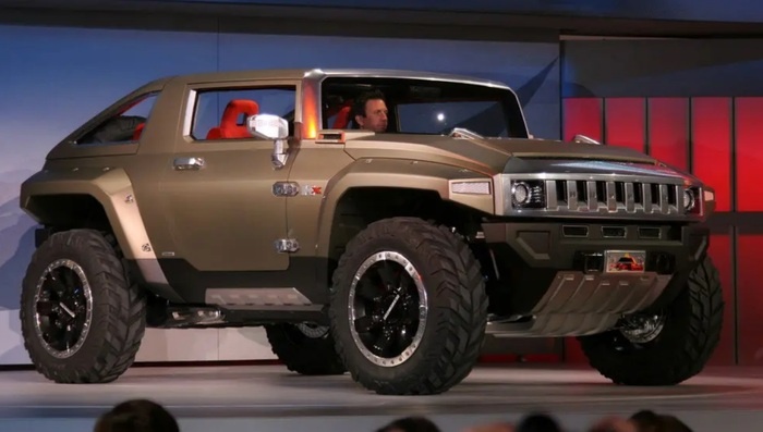 Hummer HX Concept, агрессивный внедорожник с модульной конструкцией. Фото: carmagazine.co.uk