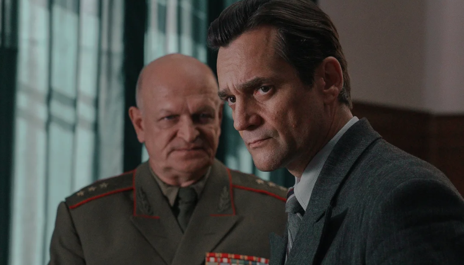 Фрагмент из сериала "Затмение"