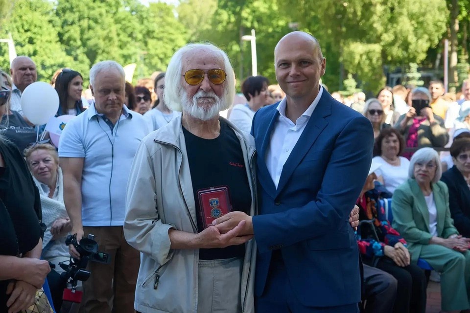    . правительство Калининградской области