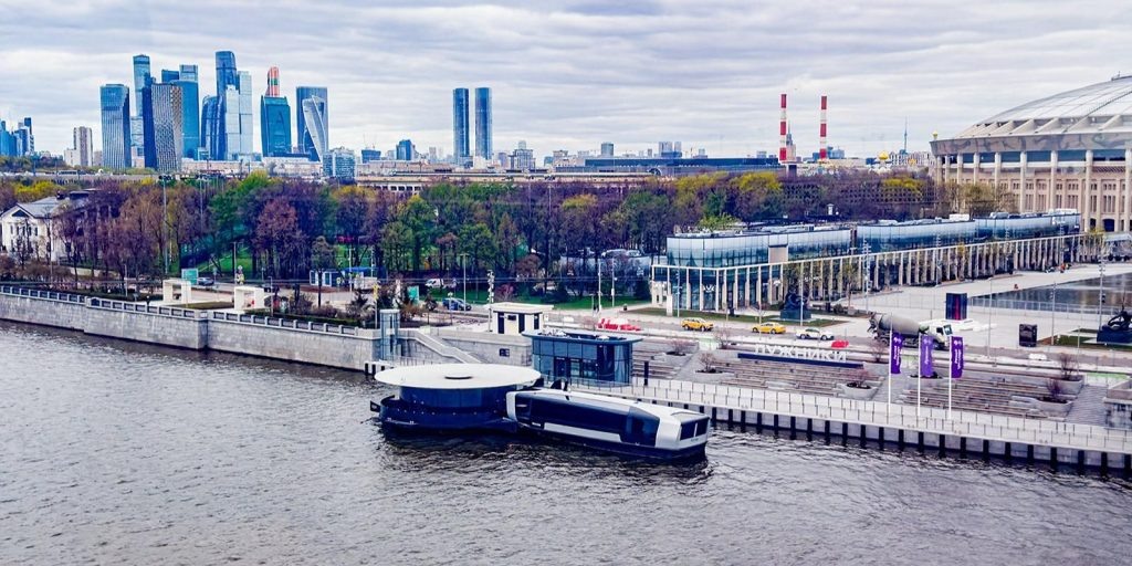 В столице открыт четвертый маршрут регулярного речного транспорта