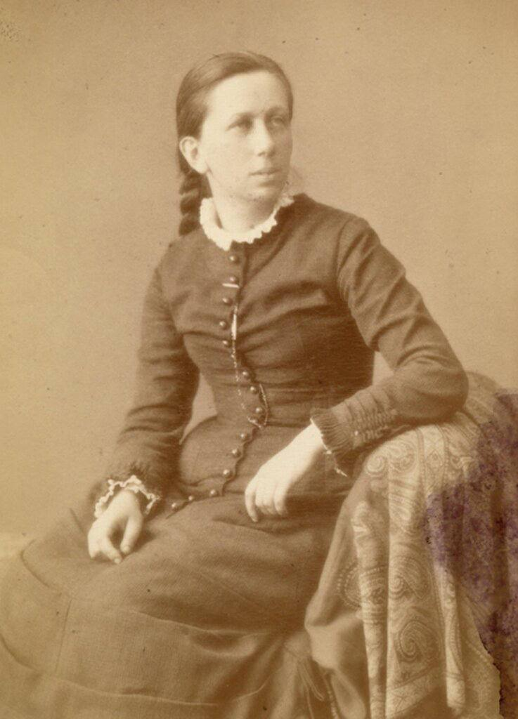 Юлия Лермонтова