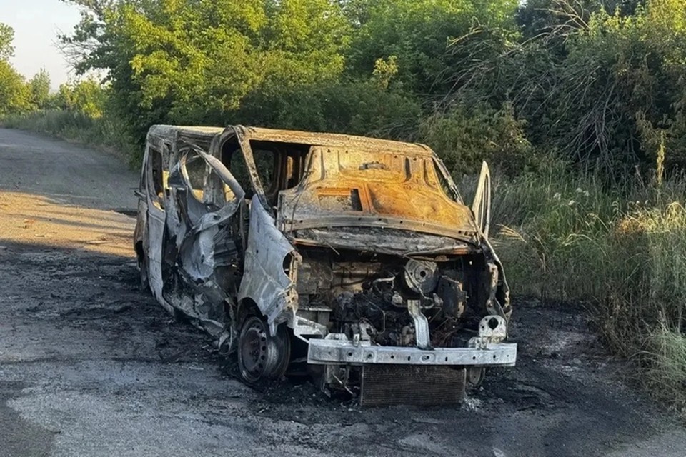   В Стаханове дроном ВСУ атакован автомобиль, двое мужчин госпитализированы. ФОТО: Правительство ЛНР