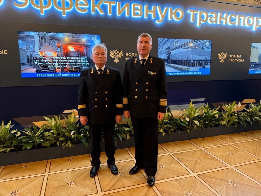 Генеральный директор и заместитель генерального директора АО «Чебоксарский речной порт»