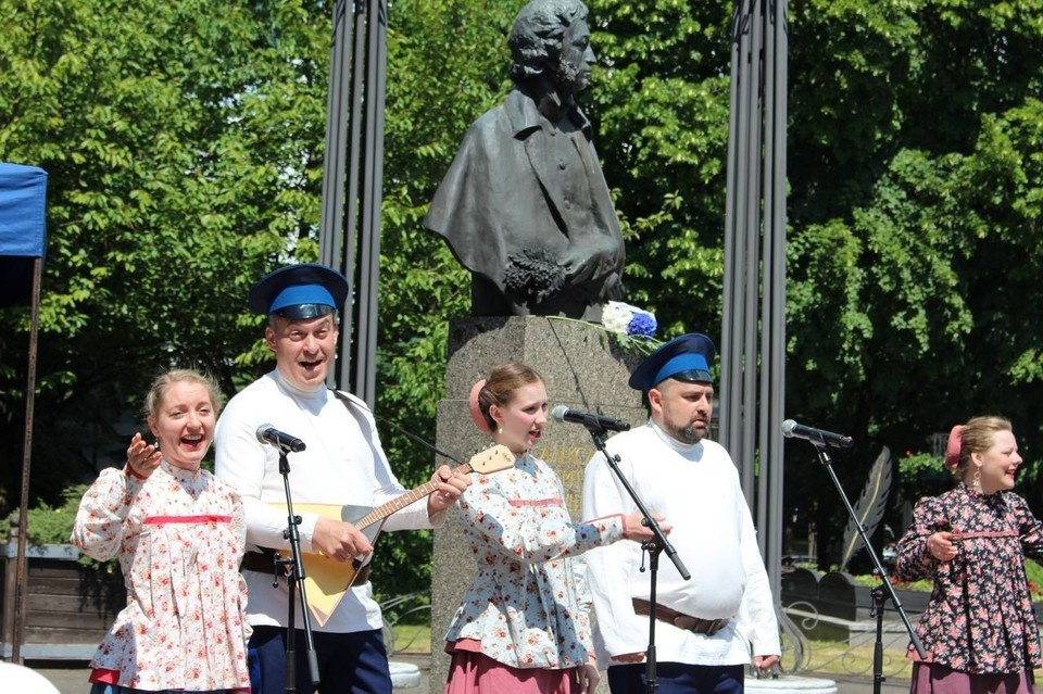    . правительство Калининградской области