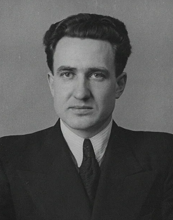 Федор Кулаков, 1950-е годы. Источник - https://ru.wikipedia.org/wiki/Кулаков,_Фёдор_Давыдович