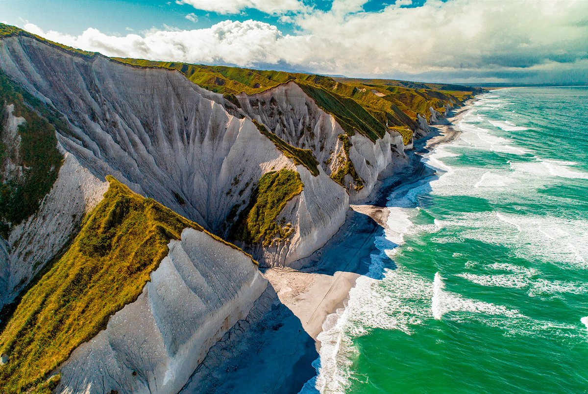 Фотография из https://dalgeotour.com/o-nas/promo/zapovednyy-iturup/