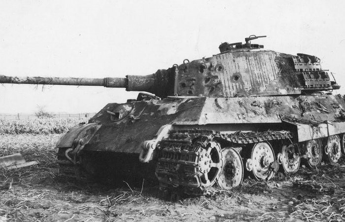 Должна была получиться серьёзная машина. /Фото: waralbum.ru.