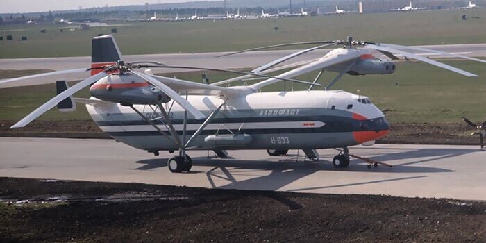 Вертолет стратегического значения Ми-12. Фото: aviation21.ru