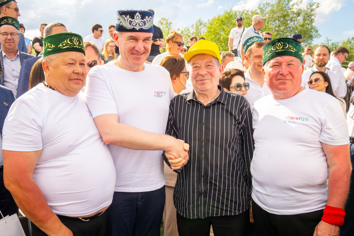    Более 50 тысяч гостей из регионов России, Китая и Казахстана собрал Сабантуй в Сургуте