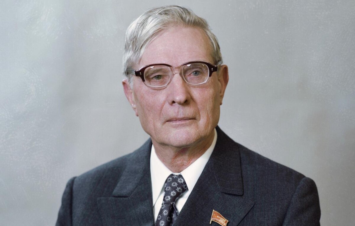 Суслов