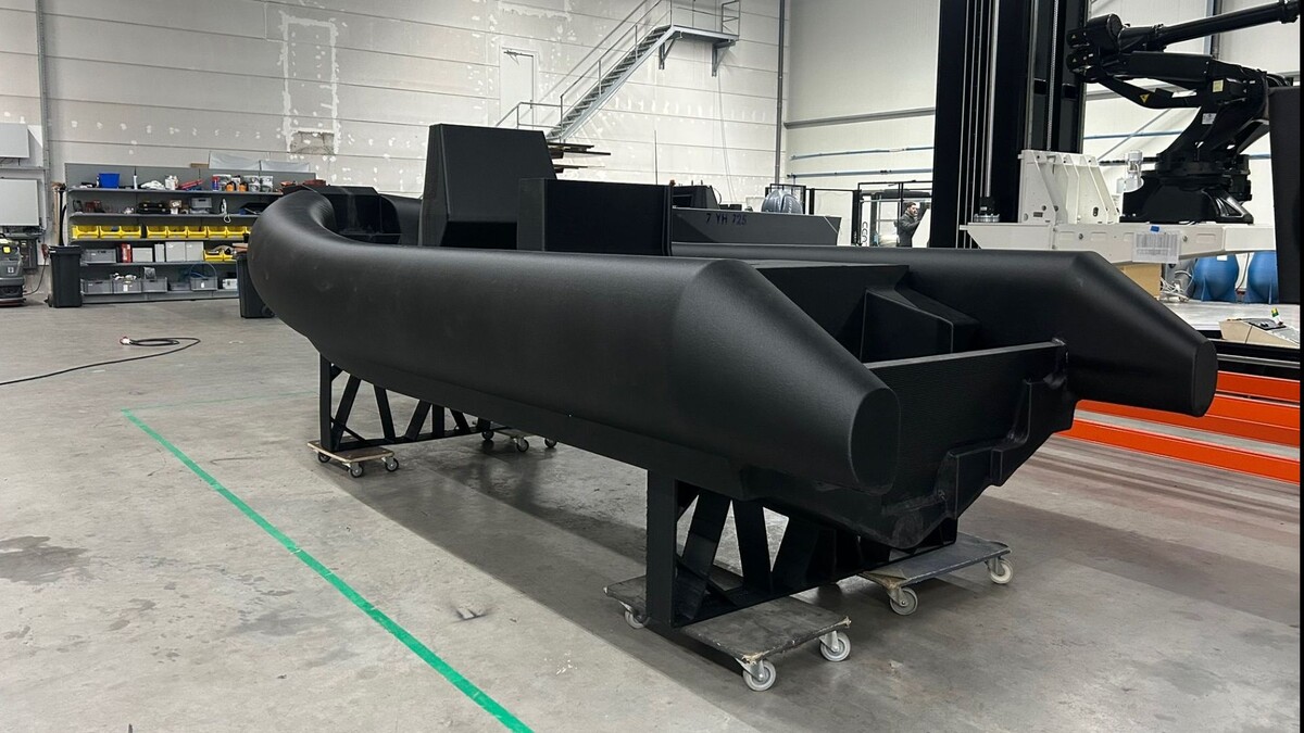 Шестиметровая лодка класса RHIB от Voltage Vessels