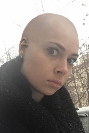 Вот это поворот: Настасья Самбурская сменила имидж и преобразилась к летнему сезону