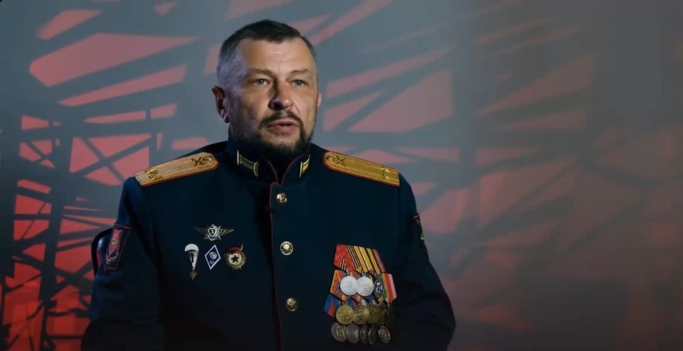    Андрей Потапов -ветеран боевых действий и художник.