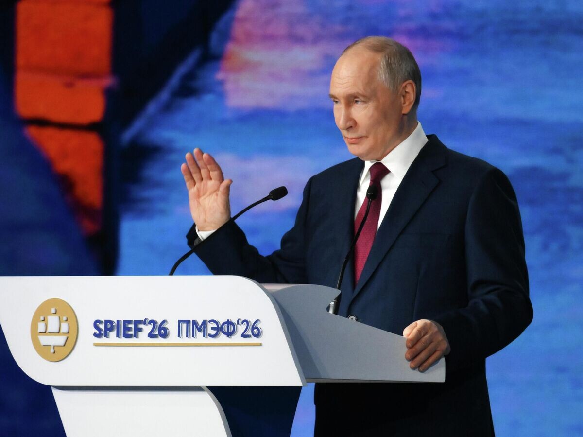    Президент РФ Владимир Путин на пленарном заседании XXIX Петербургского международного экономического форума | © РИА Новости / Григорий Сысоев
