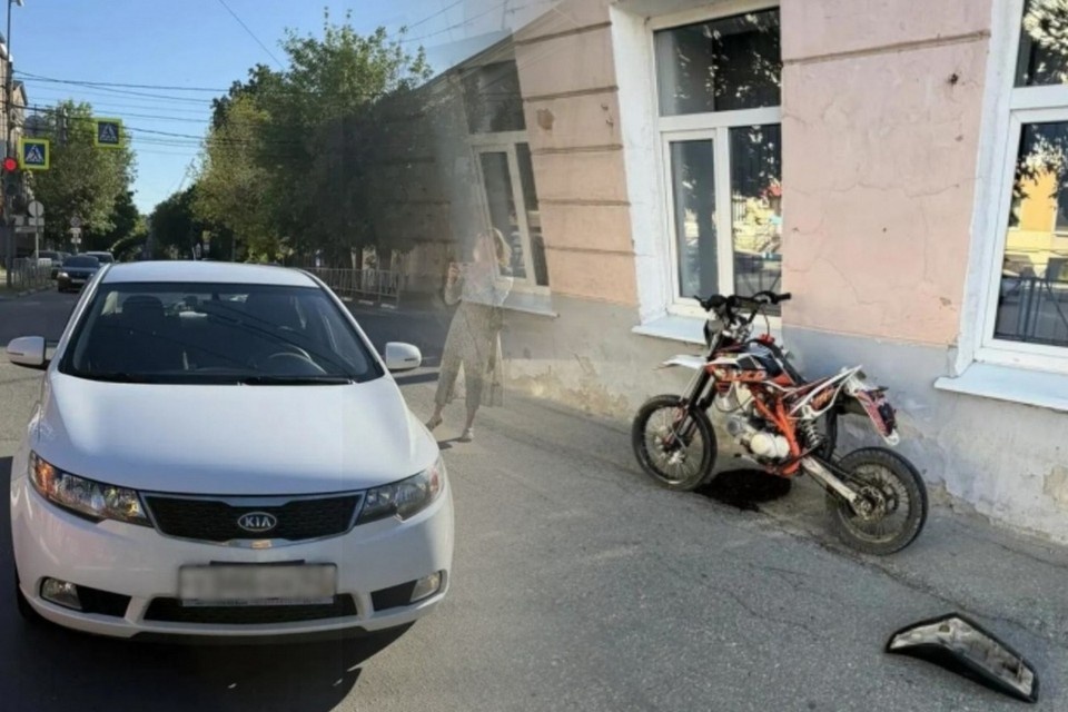    На перекрестке в центре Рязани 16-летний юноша на мотоцикле врезался в Kia.