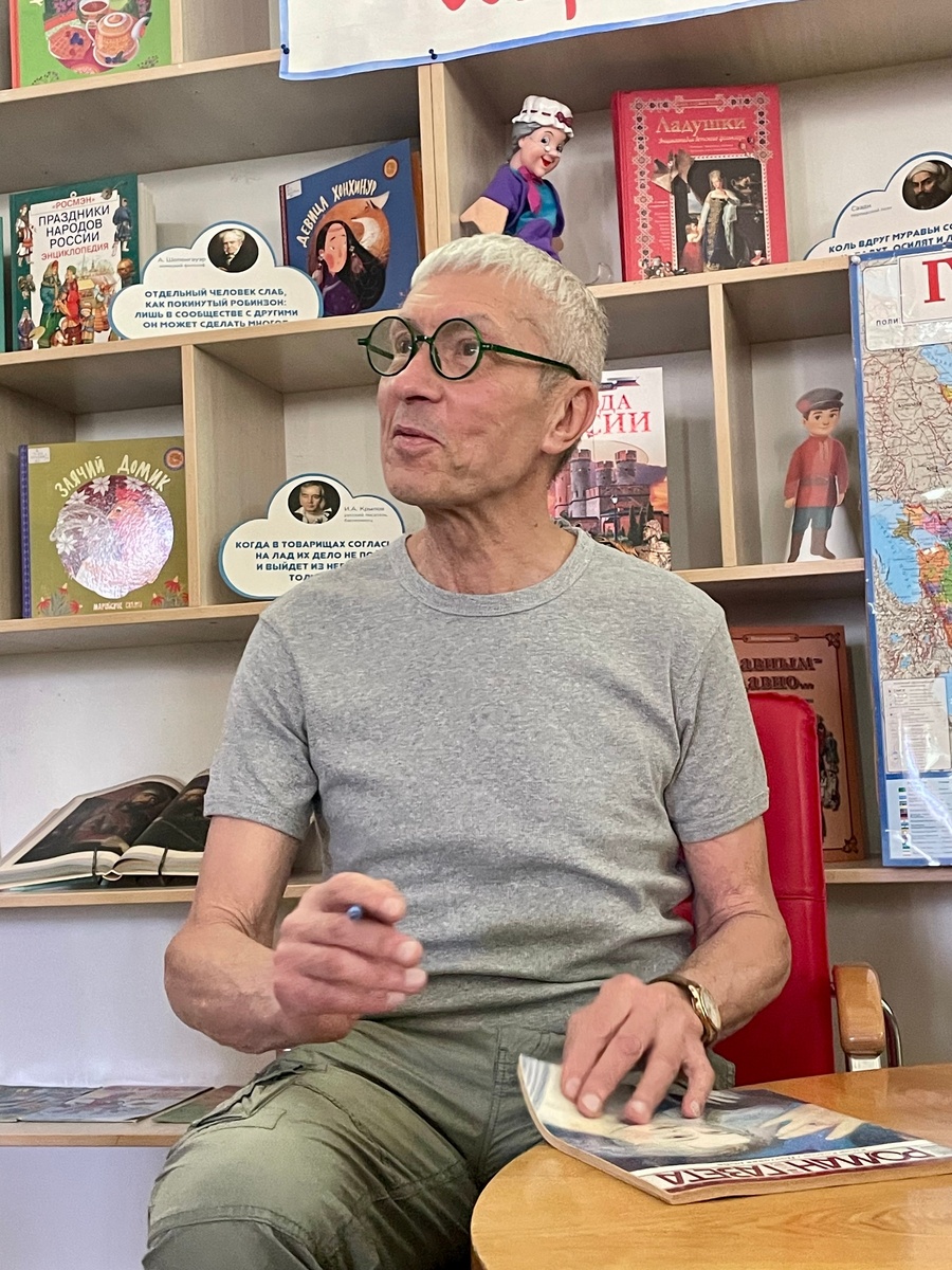 Юрий Козлов. "Роман-газете" в следующем году - 100 лет. А первый опубликованный роман назывался «Грядущая война».
