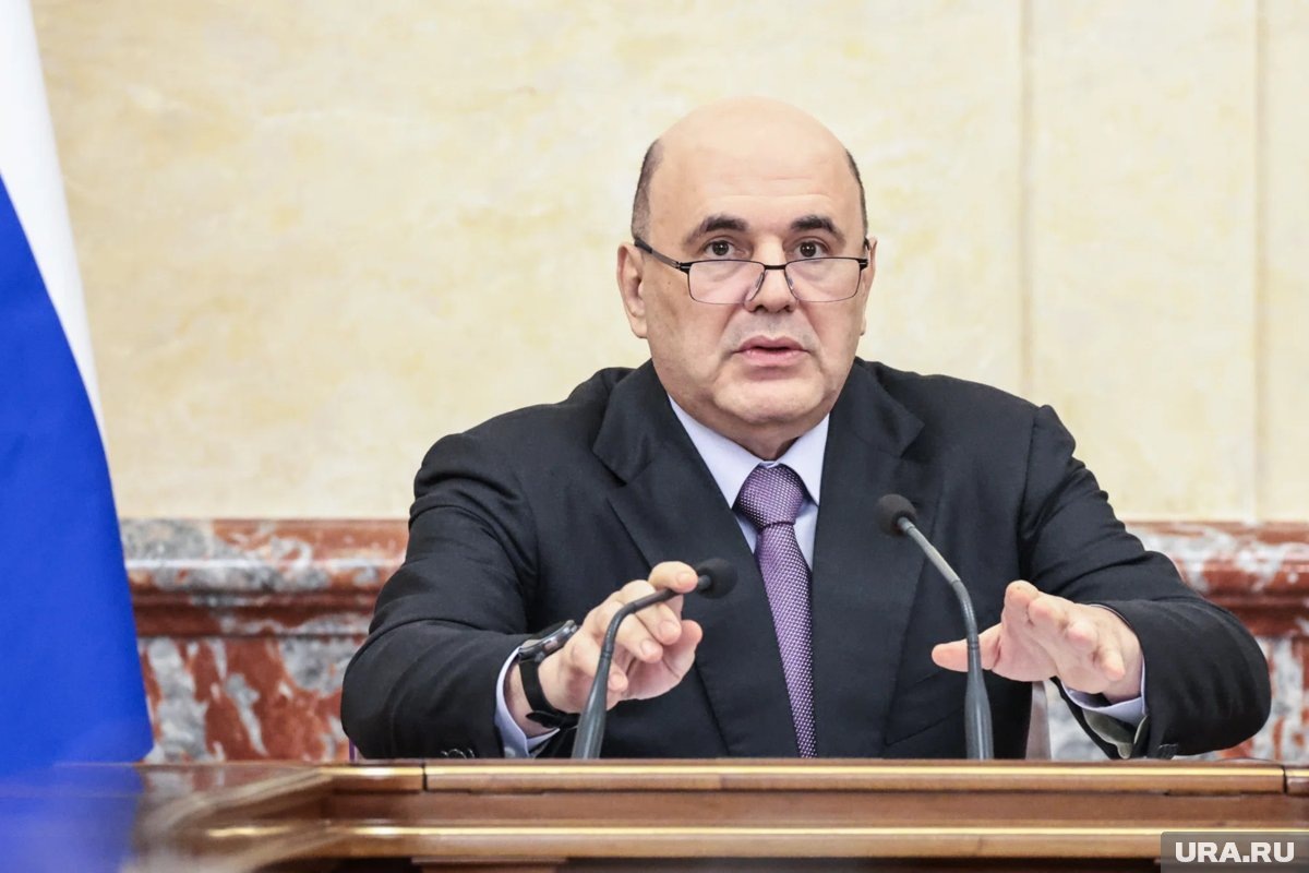    Премьер-министр Михаил Мишустин поручил обратить особое внимание на платформенные решения, которые стали драйвером для многих отраслей