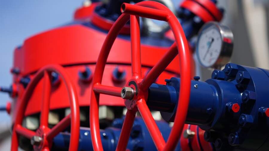 Европа столкнулась с новым газовым ударом: почему цены могут вырасти еще на 30% даже после окончания войны на Ближнем Востоке