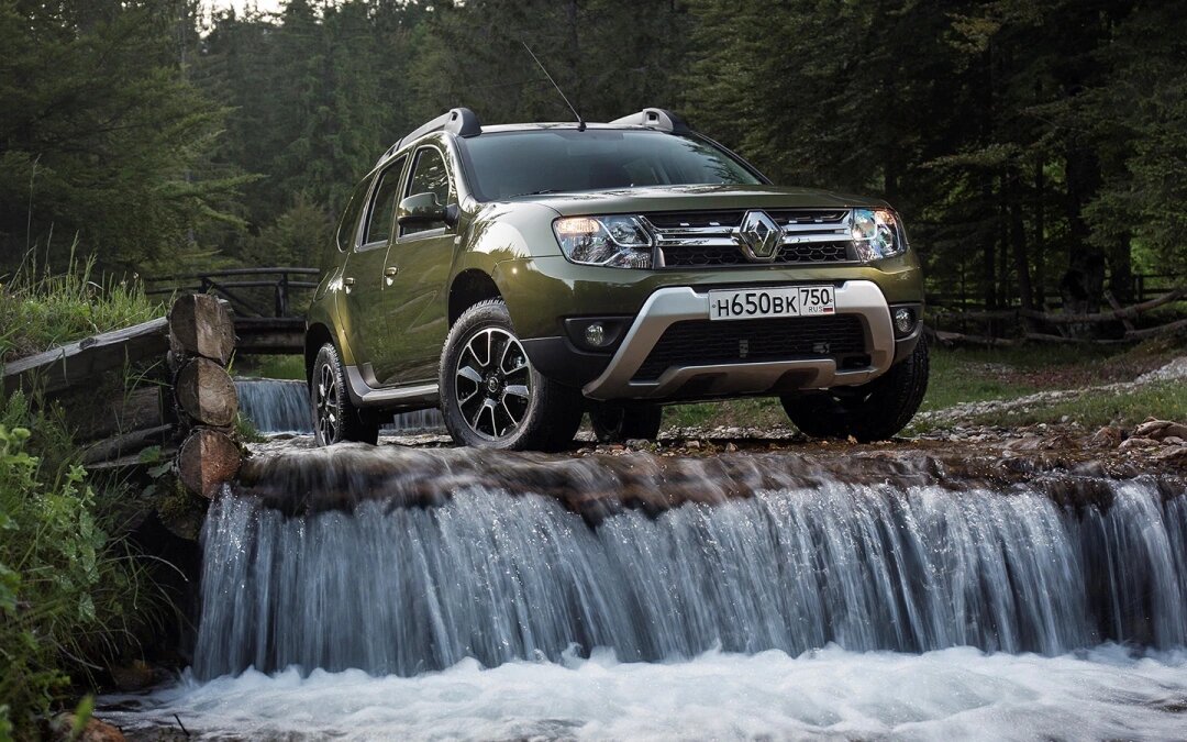 Renault Duster (Фото: autonews.ru)