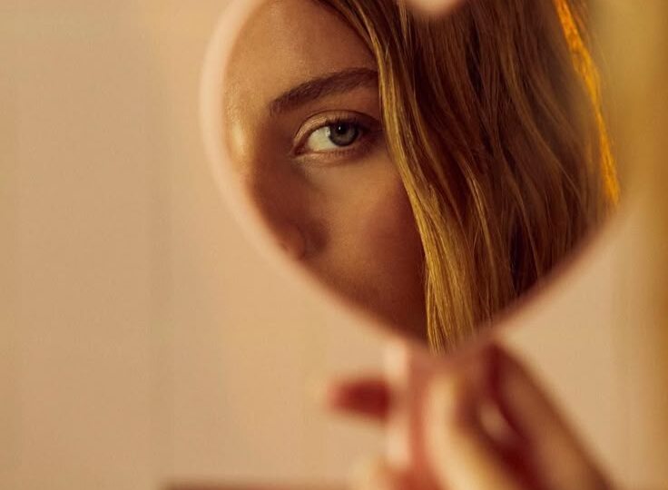 Как это сложно - смотреть в себя