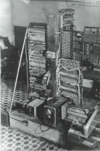 ЭВМ М-1