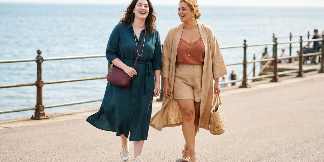 Летние образы для размера plus-size: 8 комплектов 52+, которые скрывают живот и выглядят дорого (часть 1)