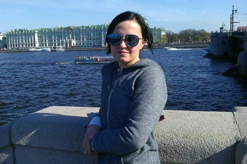 Петербурженка три года истязала родную дочь и спала у нее на глазах с любовниками. Фото: СОЦСЕТИ