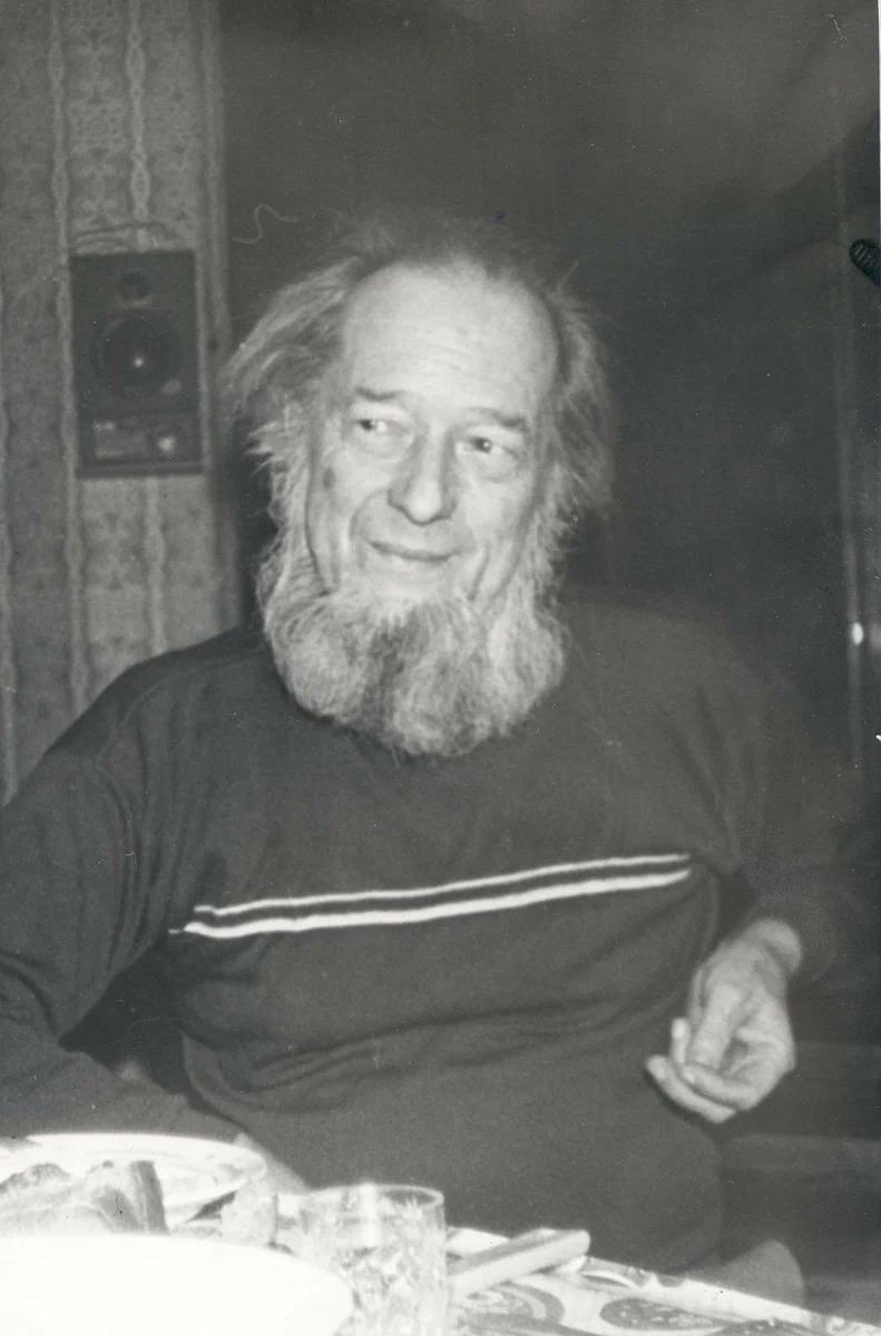 Анатолий Михайлович Давыдов (09.06.1923 - 15.07.2004): за несколько лет до смерти - фото из личного архива автора