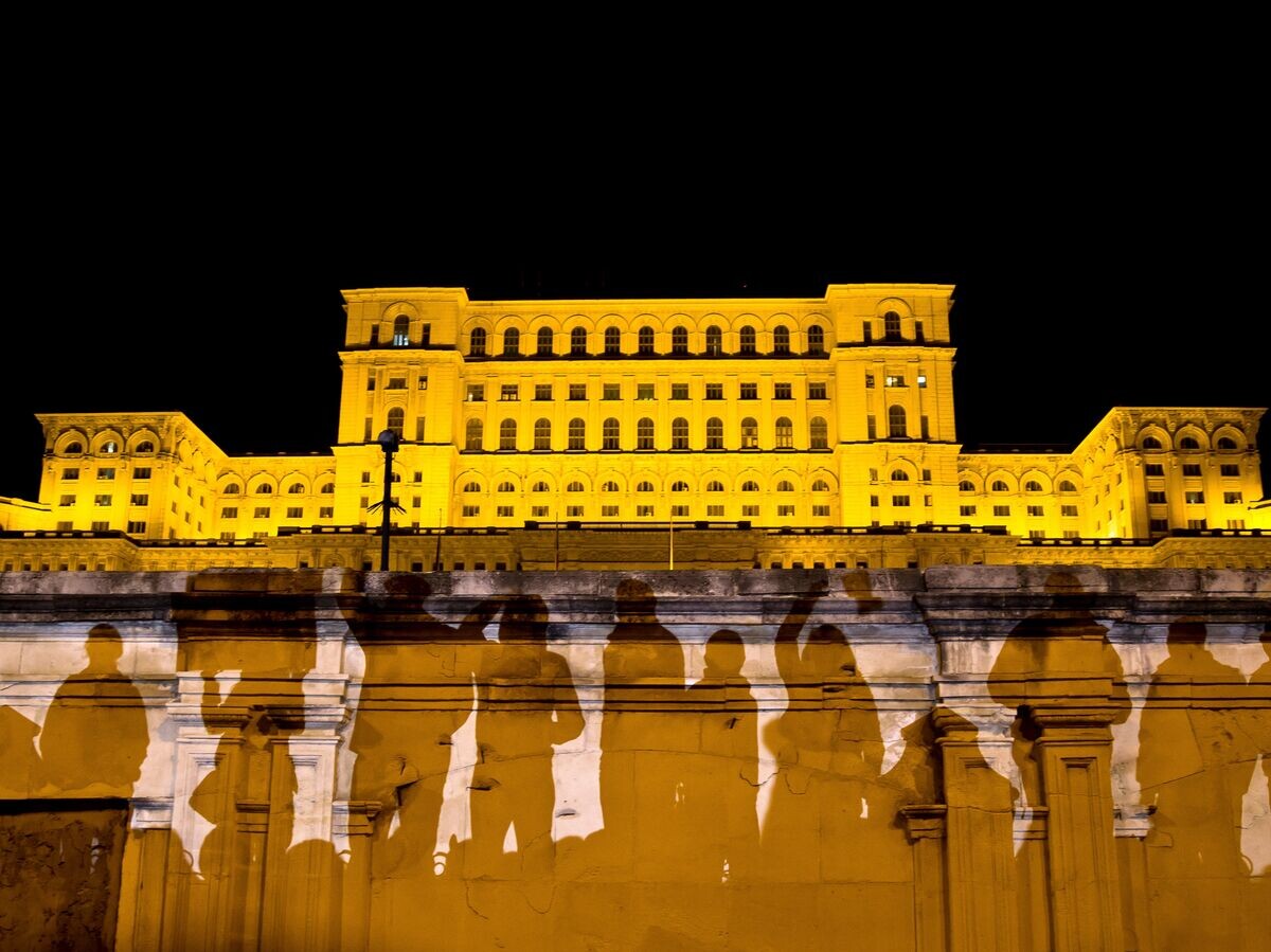    Здание румынского парламента в Бухаресте | © AP Photo / Vadim Ghirda