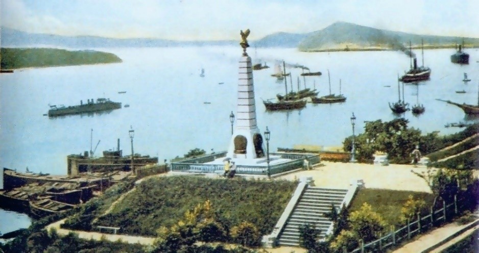 Памятник адмиралу Невельскому. 1897 год