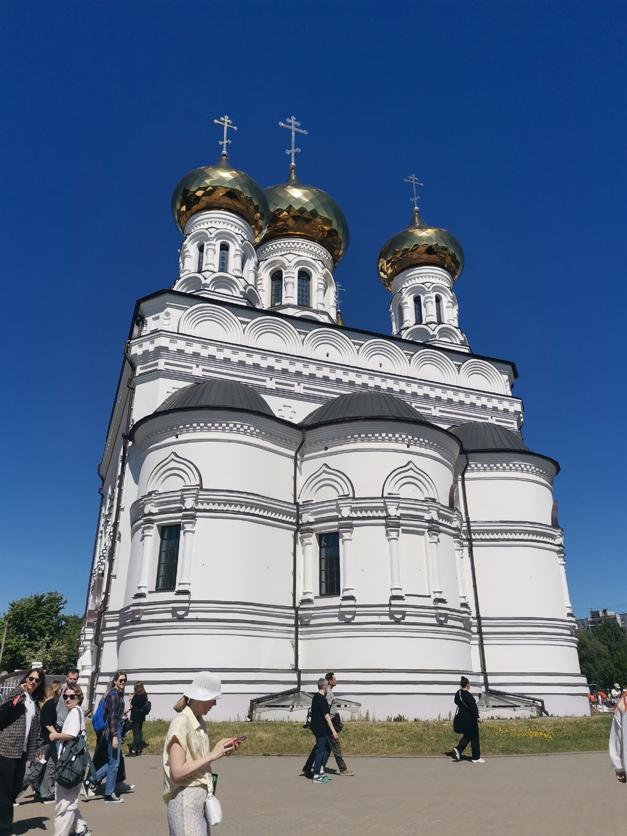 Собор Александра Невского