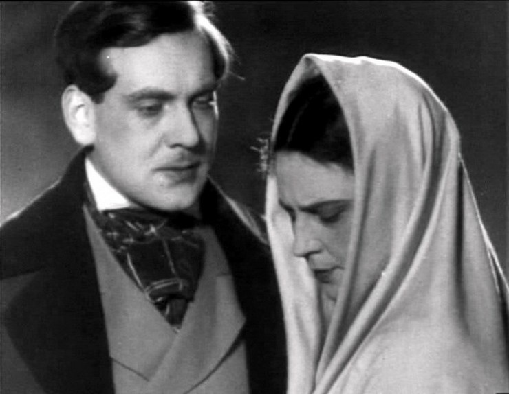 Кадр из фильма «Гроза» (1933). Скриншот.