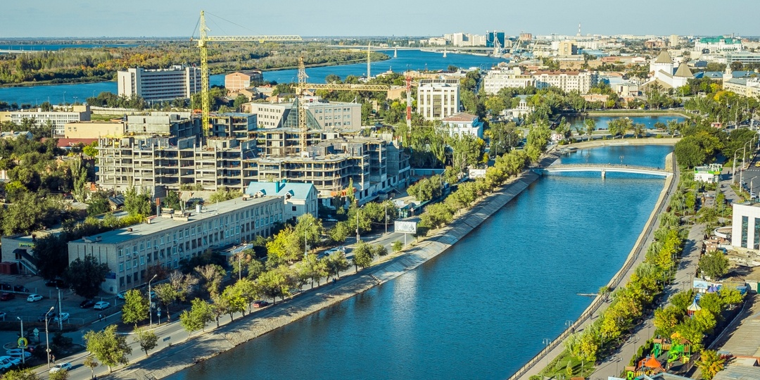 Астрахань: арбузы, лотосы и старый центр на юге России 🍉🌸