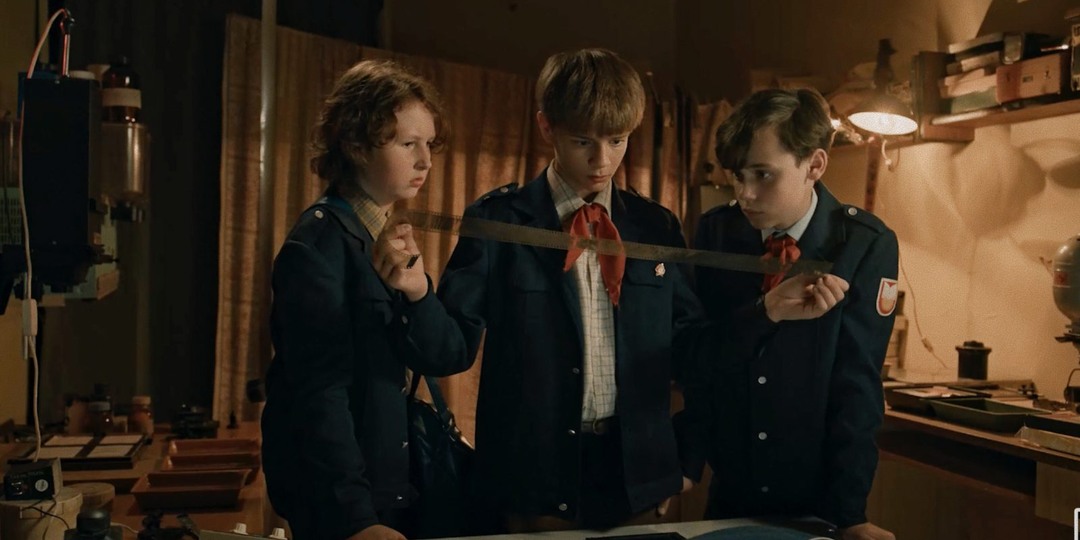 10 новых сериалов, полностью доступных для просмотра.