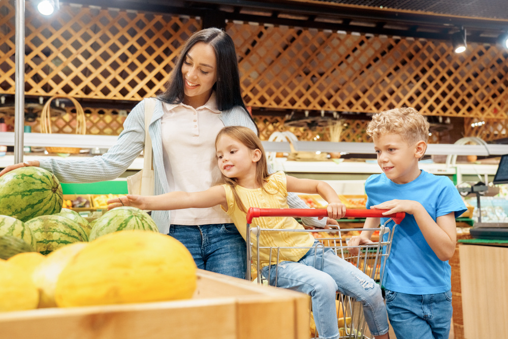 Shutterstock📷Для длительного хранения выбирайте более поздние сорта арбузов