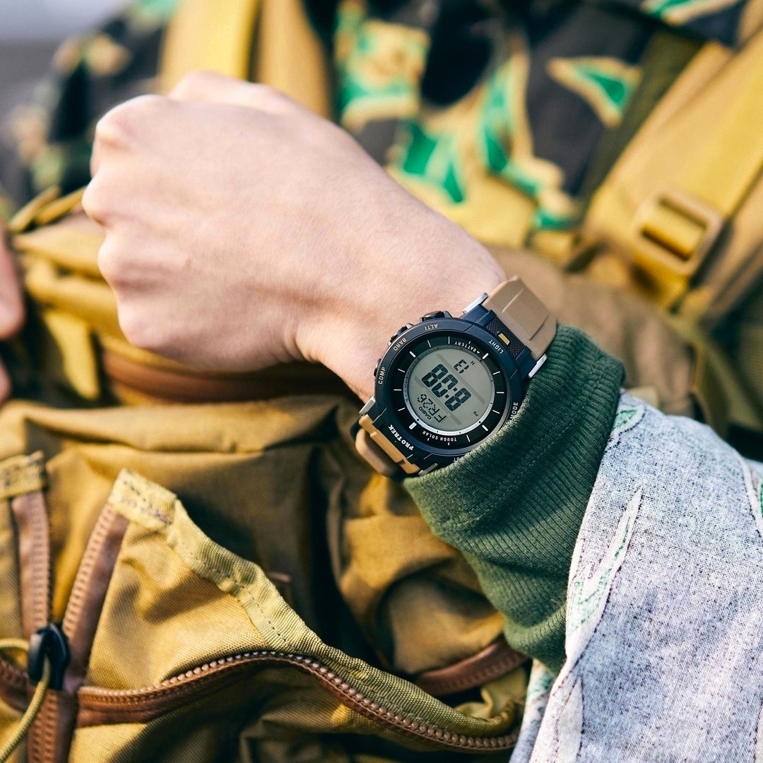Часы Pro Trek PRG-30-5E оснащены тройным датчиком и солнечной батареей, помогут в дикой природе, походе и путешествии 