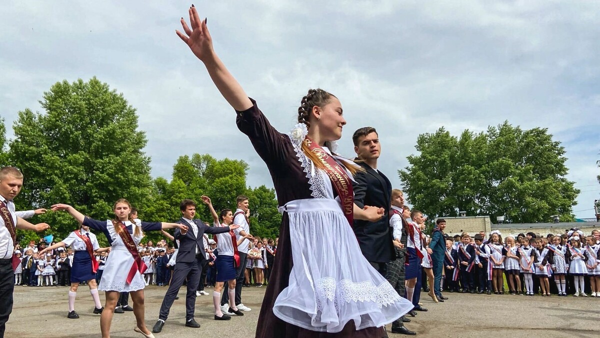    Последние экзамены выпускники сдадут 19 июня   bel.ru