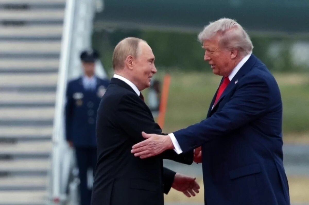    Песков ответил, есть ли на повестке дня разговор Путина и Трампа