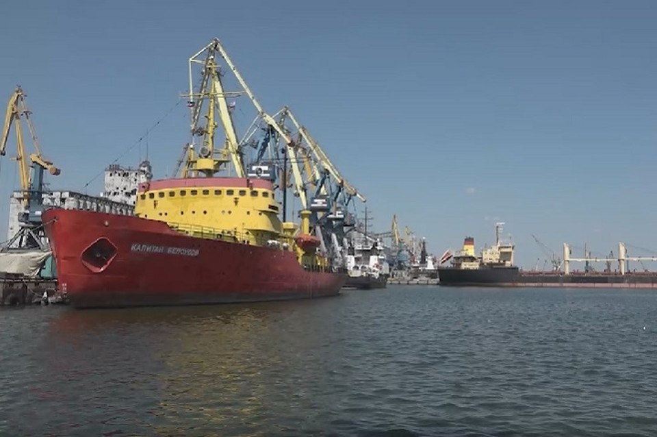   Мариупольский порт стал морскими воротами юга России. Фото: ТГ/Пушилин