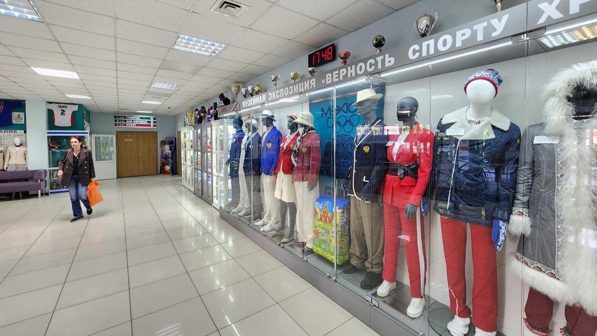     REGIONS / Дмитрий Алексеенко