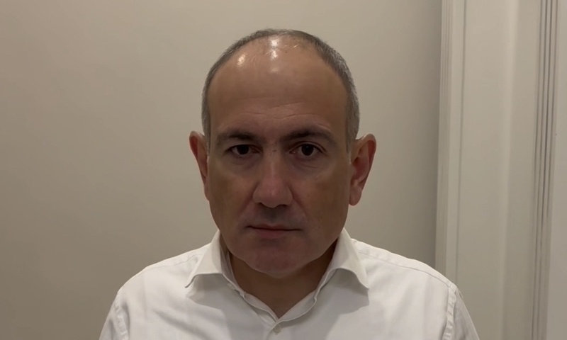    Пашинян сбрил бороду. Скриншот видео