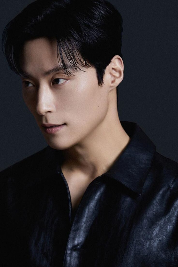 Источник фото: https://www.pinterest.com/pin/korean-actors-kdrama--311241024267280265/?utm_medium=organic&utm_source=yandexsmartcamera