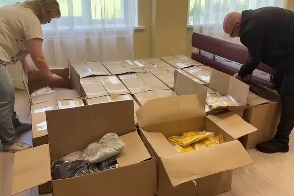    В Мариуполь доставили гуманитарную помощь из Санкт-Петербурга. Фото: Представительство Санкт-Петербурга в Мариуполе
