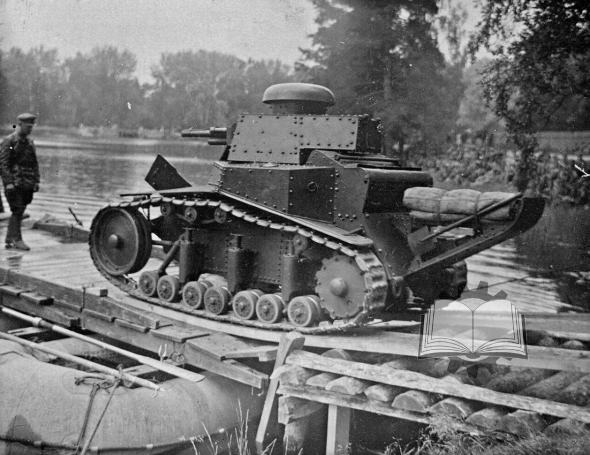 Советский танк МС-1
