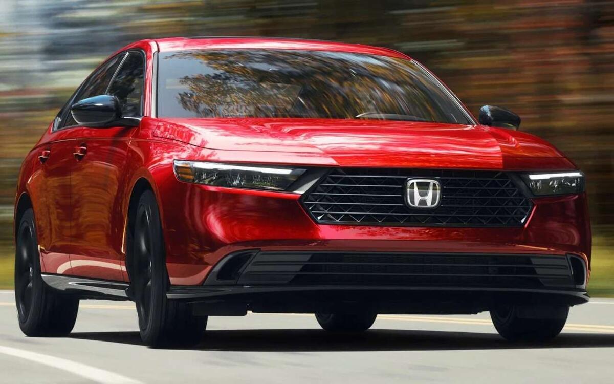 Honda готовится удивить грандиозным обновлением AccordНовый кузов, бензиновый мотор: обновленный Honda Accord 2027 года
📷
📷
📷
