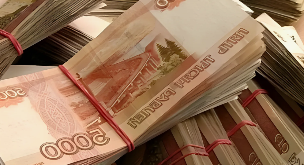 Россиян призвали быстрее сделать крупные покупки: в чём причина