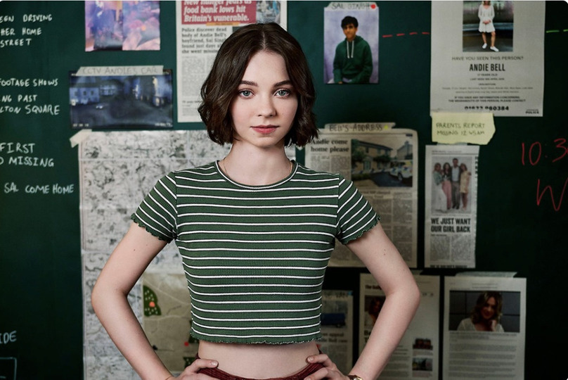    Кадр из сериала «Хороших девочек не убивают». Источник: Netflix
