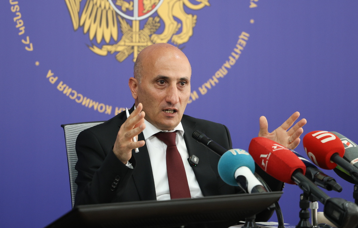    Председатель ЦИК Армении Ваагн Овакимян  Александр Патрин/ТАСС